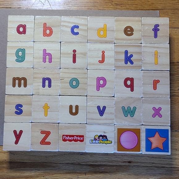 Fisher-Price Little People ABC Puzzle Wood Block Set - Picture 5 of 10